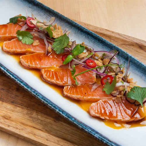 Tataki de salmon semicrudo