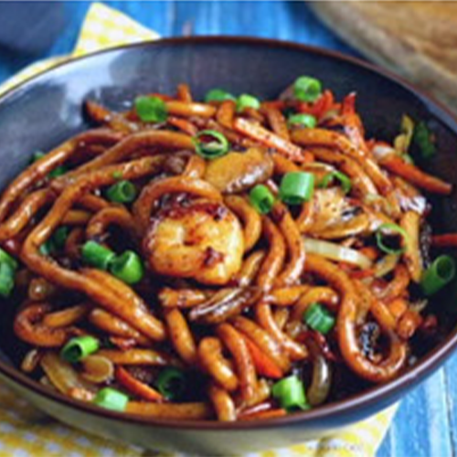 Yaki Udon tallarines japonesas frito con gambas